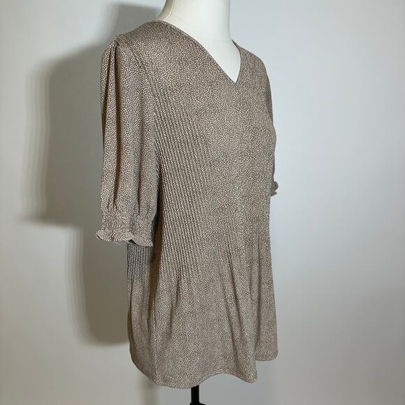 Adrianna Papell Tan White Polka Dot Pleated V-Neck Blouse Womens Size Medium M - Picture 2 of 11